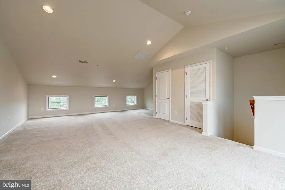 22635 NORWALK SQUARE Ashburn, VA 20148