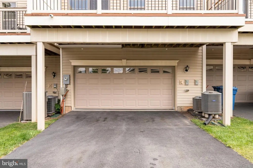 22635 NORWALK SQUARE Ashburn, VA 20148