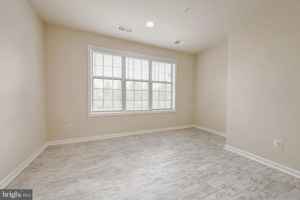 22635 NORWALK SQUARE Ashburn, VA 20148