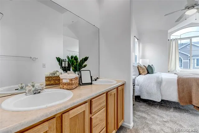 1237 Carlyle Park Circle Highlands Ranch, CO 80129