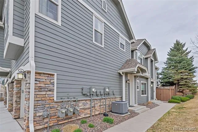 1237 Carlyle Park Circle Highlands Ranch, CO 80129