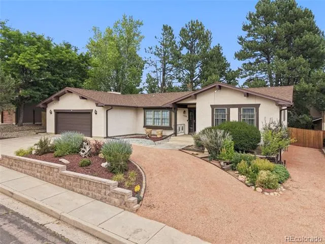 120 Clubridge Place Colorado Springs, CO 80906