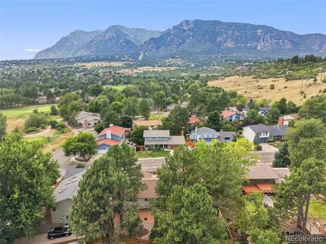 120 Clubridge Place Colorado Springs, CO 80906