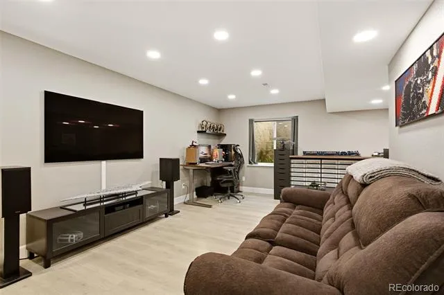 6567 Ceylon Street Denver, CO 80249