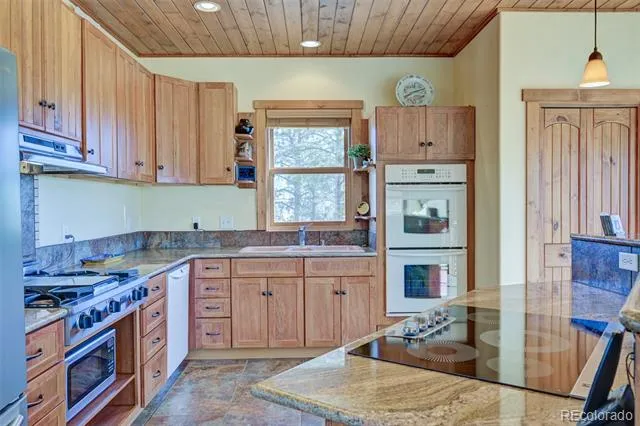 5675 Ranch Road Hartsel, CO 80449