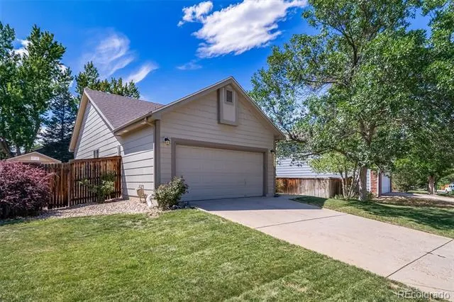 8917 Copeland Street Littleton, CO 80126