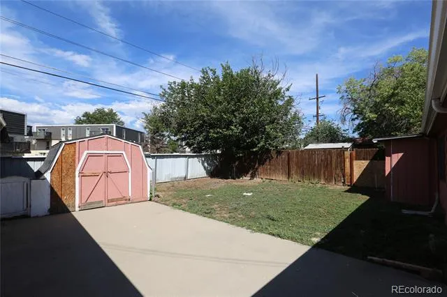 7493 Raritan Street Denver, CO 80221