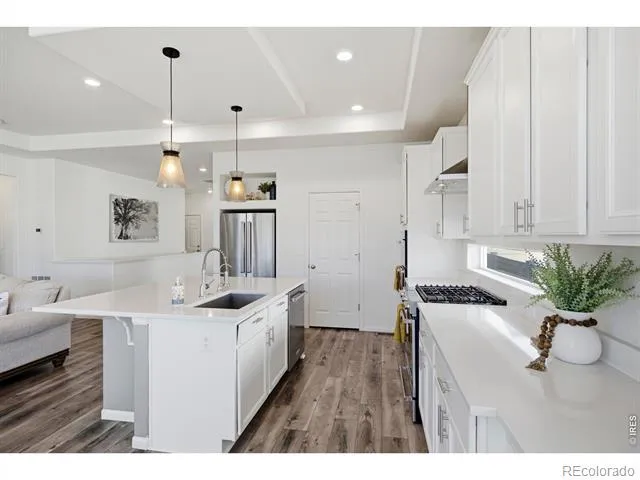 4294 Lacewood Lane Johnstown, CO 80534
