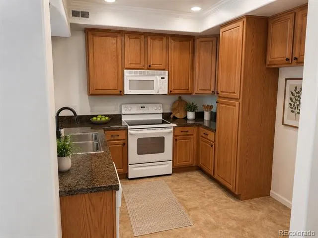 1821 S Dunkirk Street #103 Aurora, CO 80017