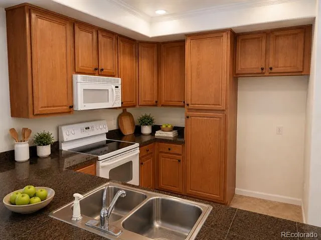 1821 S Dunkirk Street #103 Aurora, CO 80017