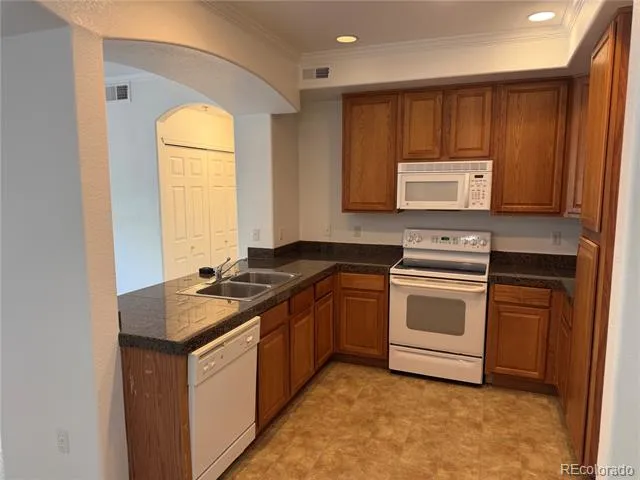 1821 S Dunkirk Street #103 Aurora, CO 80017