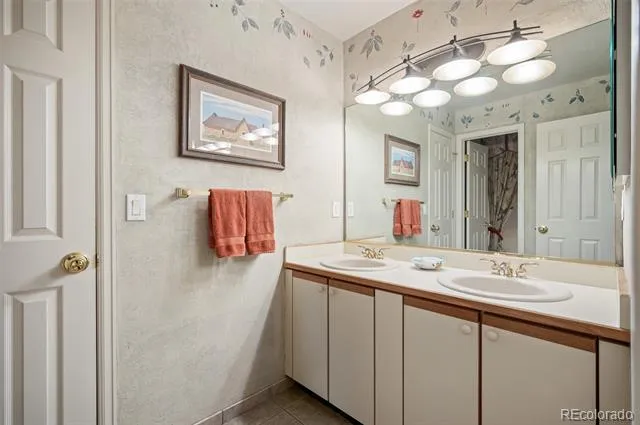 8505 E Temple Drive #501 Denver, CO 80237