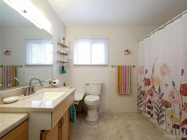 2145 Buena Vista Drive Greeley, CO 80634