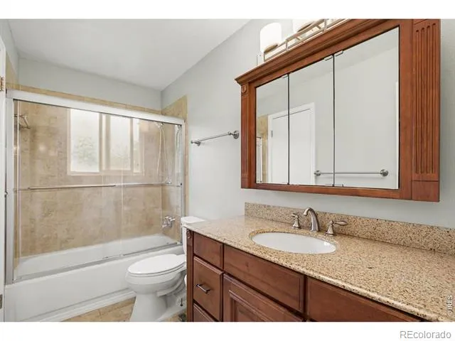 2113 Bowen Street Longmont, CO 80501