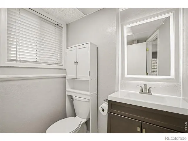 2113 Bowen Street Longmont, CO 80501