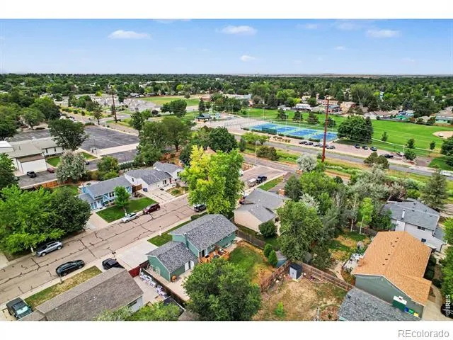 2113 Bowen Street Longmont, CO 80501