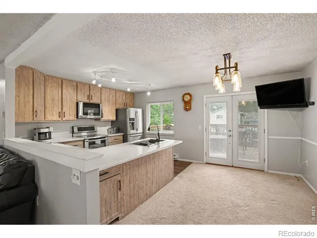 2113 Bowen Street Longmont, CO 80501