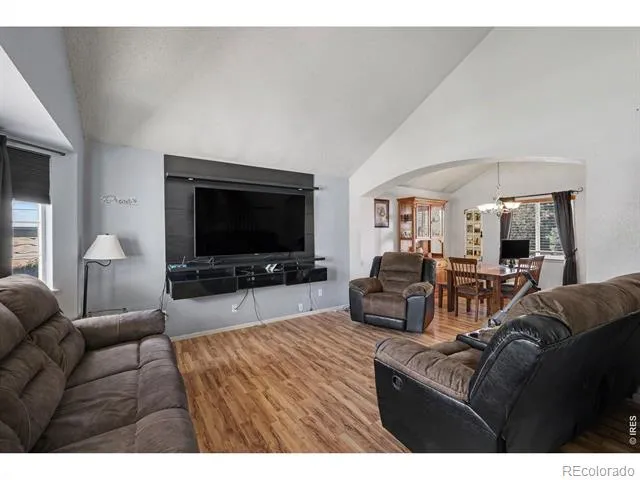 5427 Bobcat Street Frederick, CO 80504