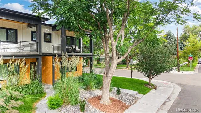 2403 S Franklin Denver, CO 80210