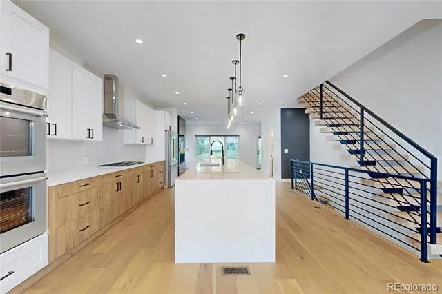 2403 S Franklin Denver, CO 80210