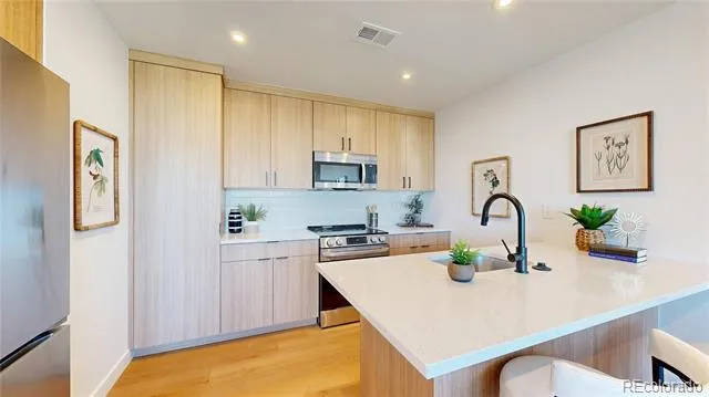 929 Edge Circle Longmont, CO 80501