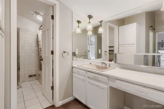 3567 S Ivanhoe Street Denver, CO 80237