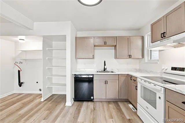 1120 S Clinton Street #72 Denver, CO 80247