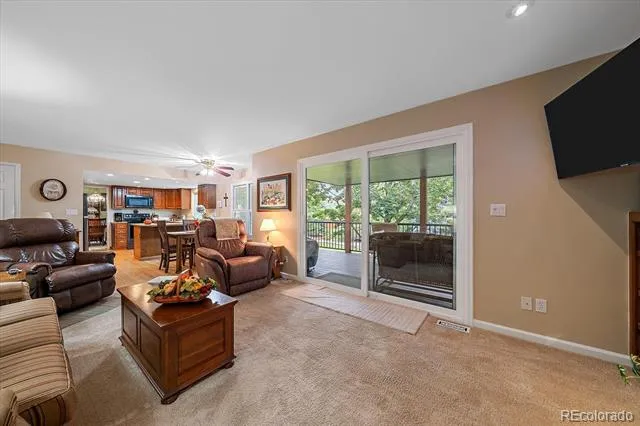 9885 W Aqueduct Place Littleton, CO 80123