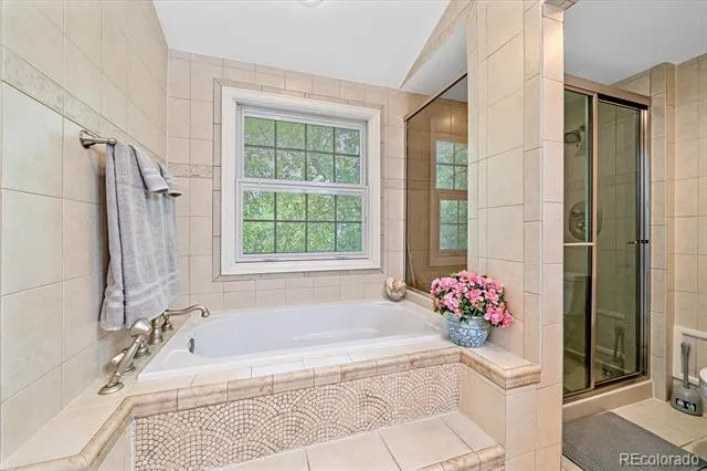 9885 W Aqueduct Place Littleton, CO 80123