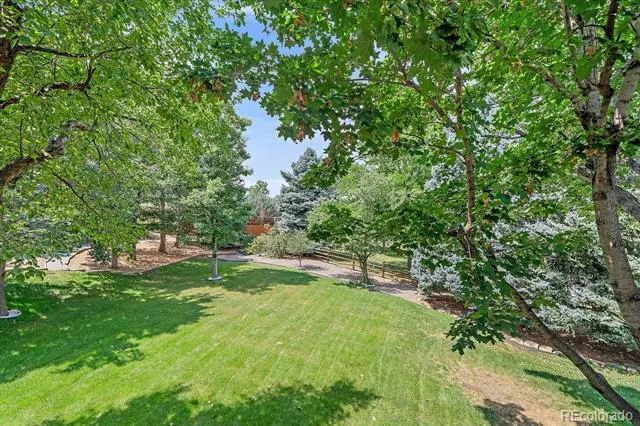 9885 W Aqueduct Place Littleton, CO 80123