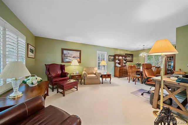 9885 W Aqueduct Place Littleton, CO 80123