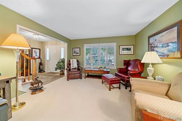 9885 W Aqueduct Place Littleton, CO 80123