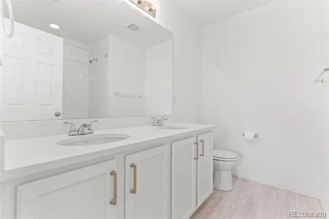 24281 E 40th Avenue Aurora, CO 80019