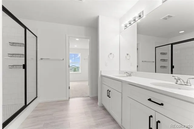 24281 E 40th Avenue Aurora, CO 80019