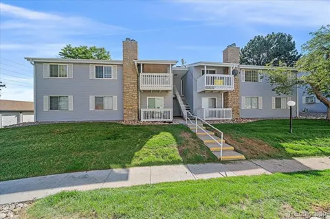 13352 E Jewell Avenue #204