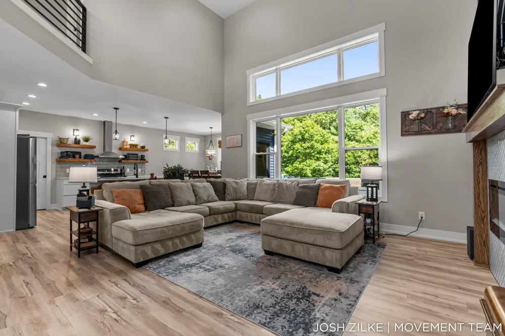 416 Sabine Drive Muskegon, MI 49442