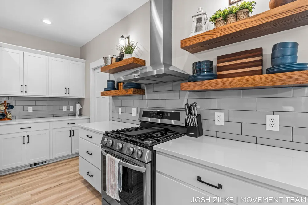 416 Sabine Drive Muskegon, MI 49442