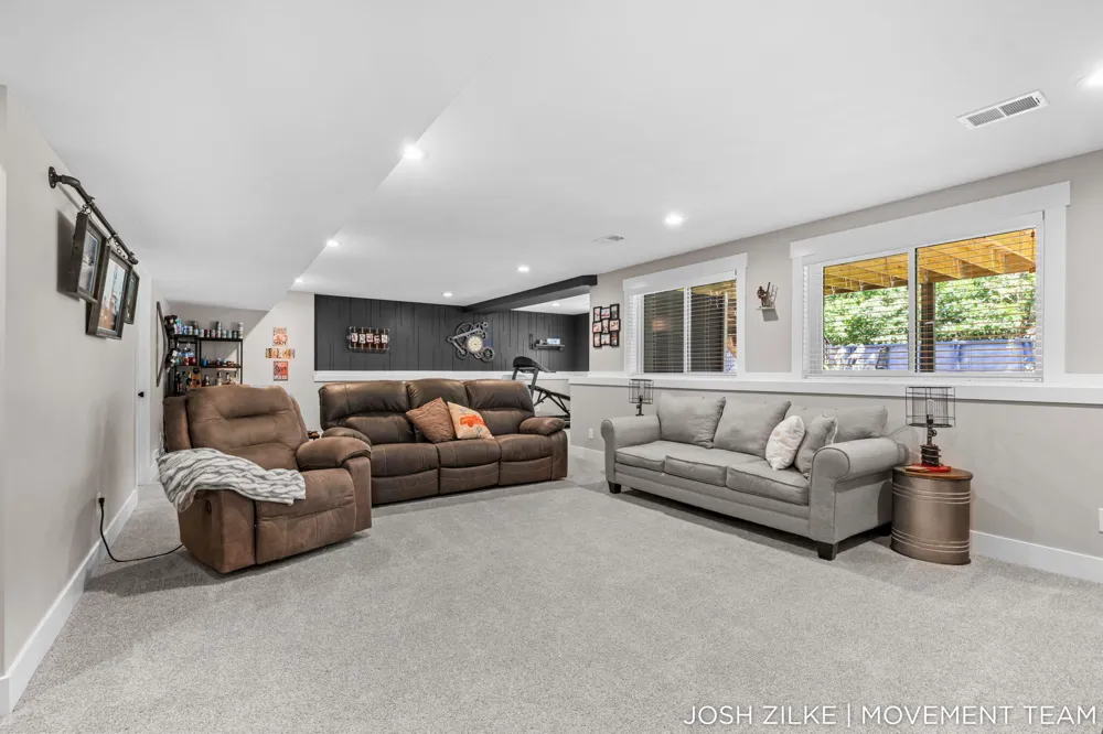 416 Sabine Drive Muskegon, MI 49442