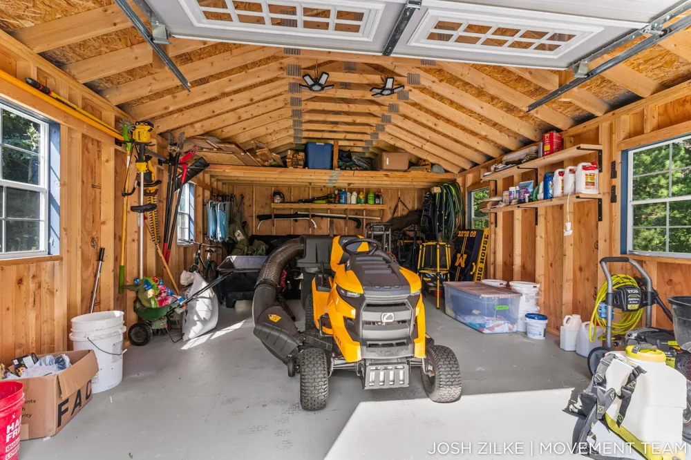 416 Sabine Drive Muskegon, MI 49442