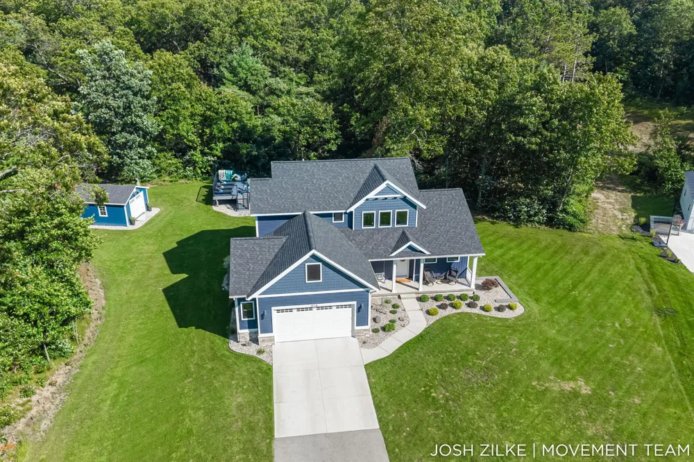 416 Sabine Drive Muskegon, MI 49442