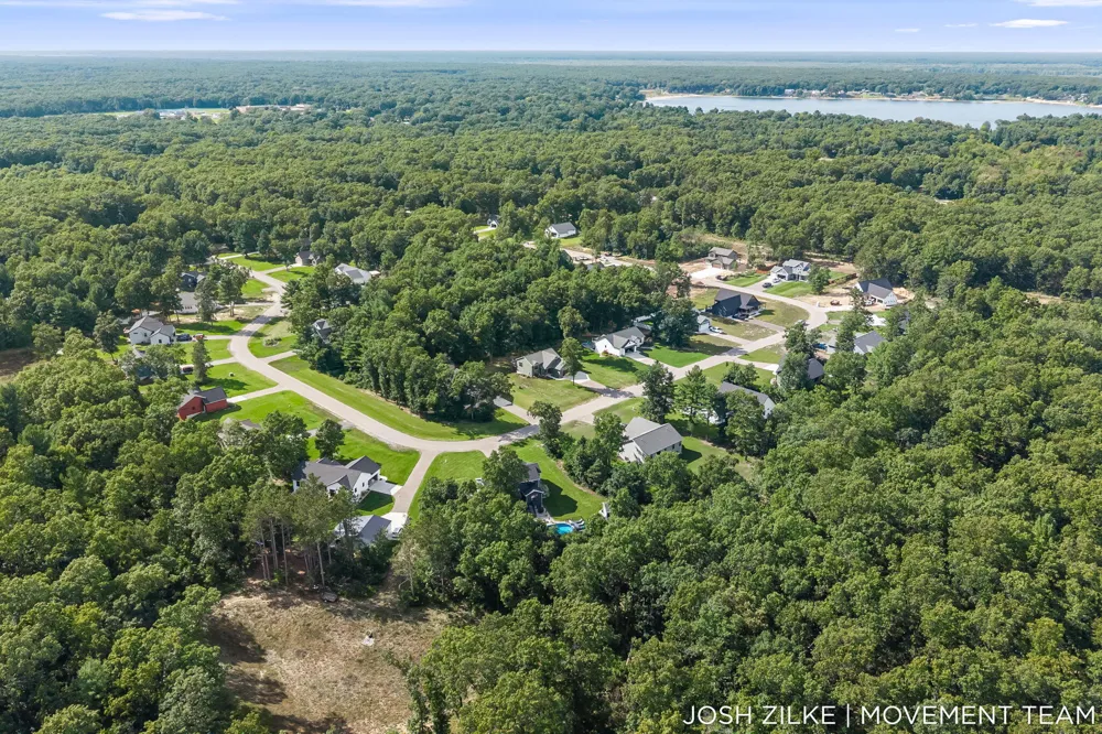 416 Sabine Drive Muskegon, MI 49442