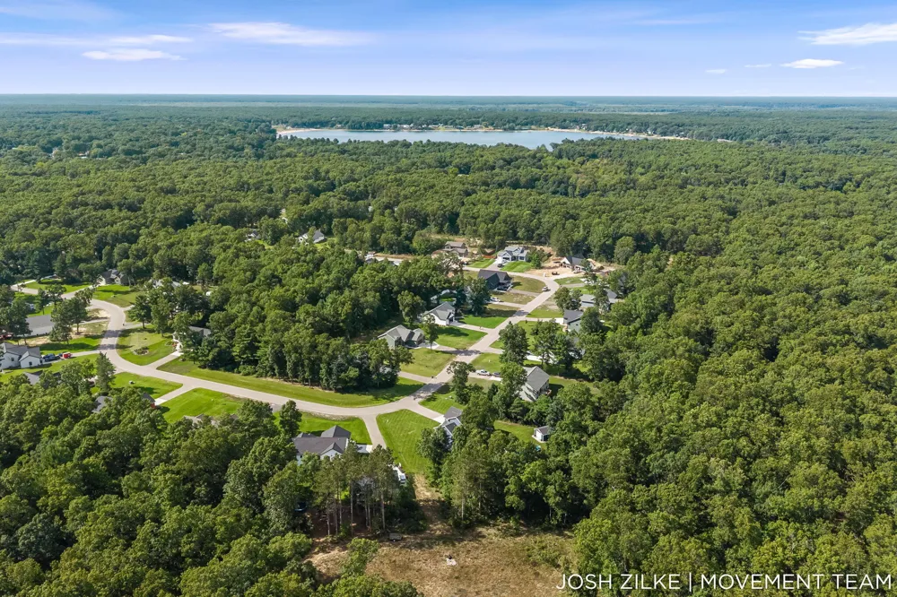 416 Sabine Drive Muskegon, MI 49442