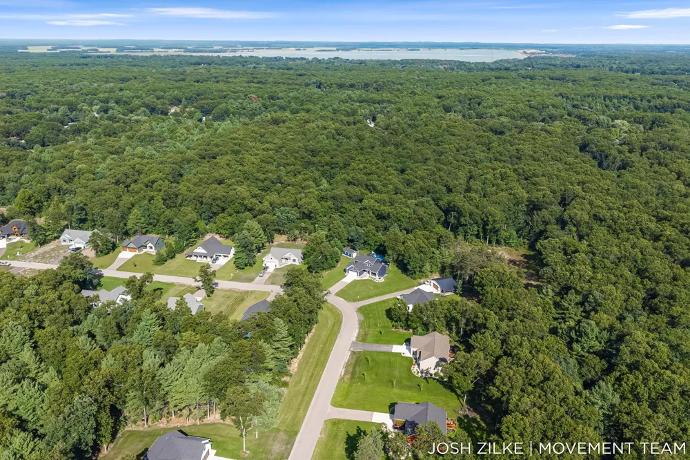 416 Sabine Drive Muskegon, MI 49442