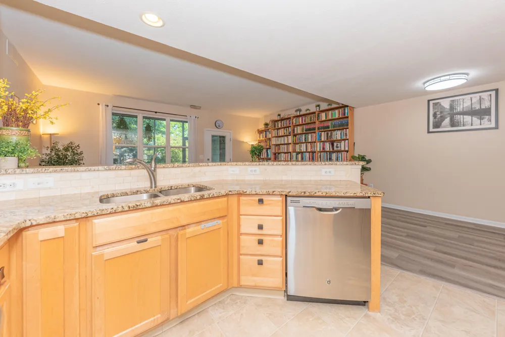 1486 Fox Pointe Circle Ann Arbor, MI 48108