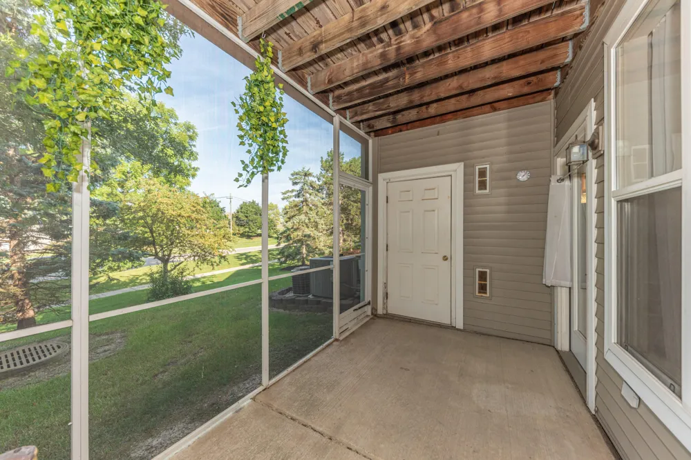 1486 Fox Pointe Circle Ann Arbor, MI 48108