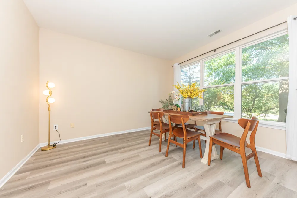 1486 Fox Pointe Circle Ann Arbor, MI 48108