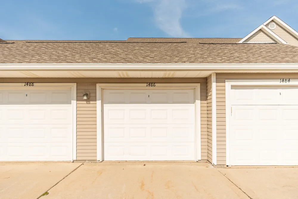 1486 Fox Pointe Circle Ann Arbor, MI 48108