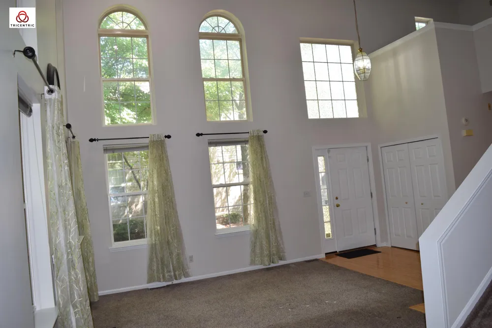 1566 Heron Circle Canton, MI 48187