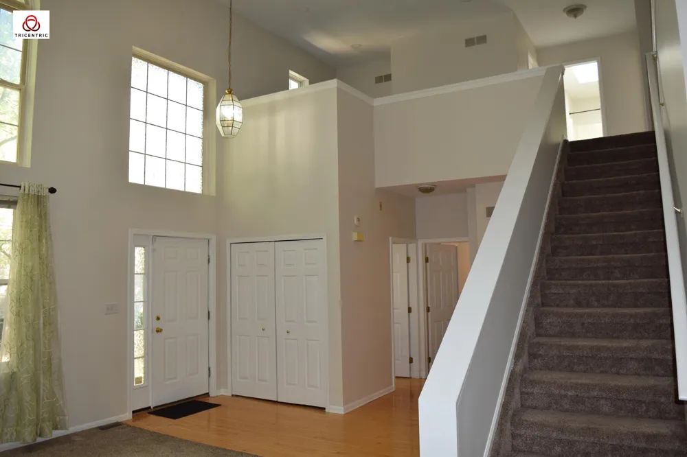 1566 Heron Circle Canton, MI 48187