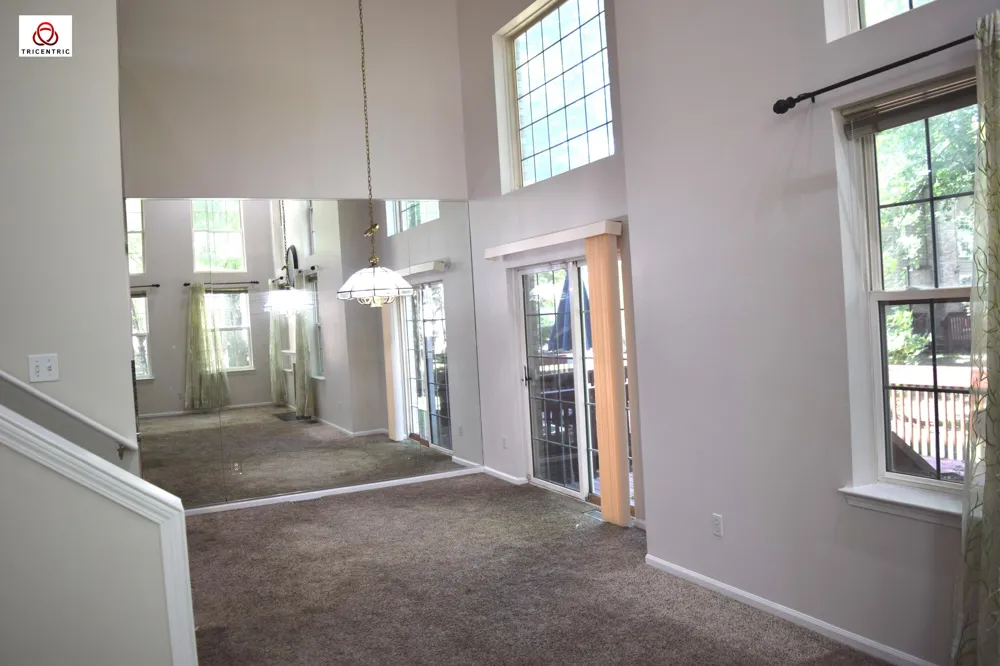 1566 Heron Circle Canton, MI 48187